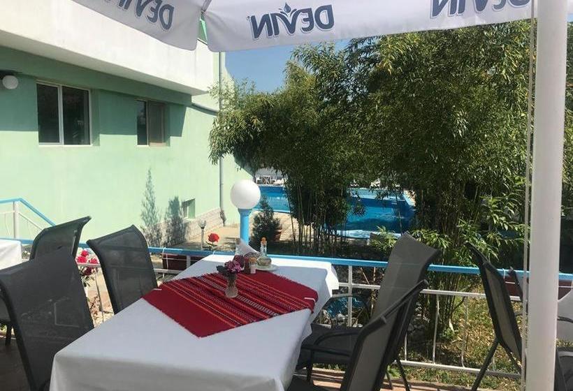 בית מלון כפרי Ankor