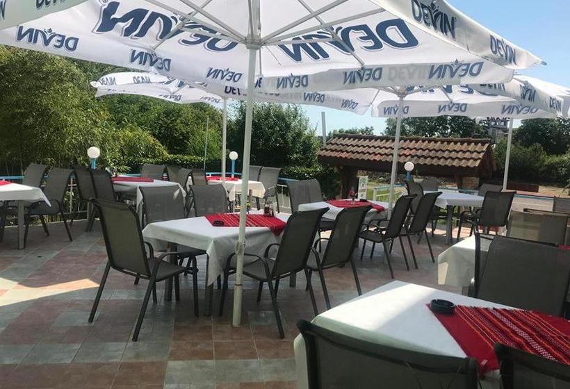 בית מלון כפרי Ankor