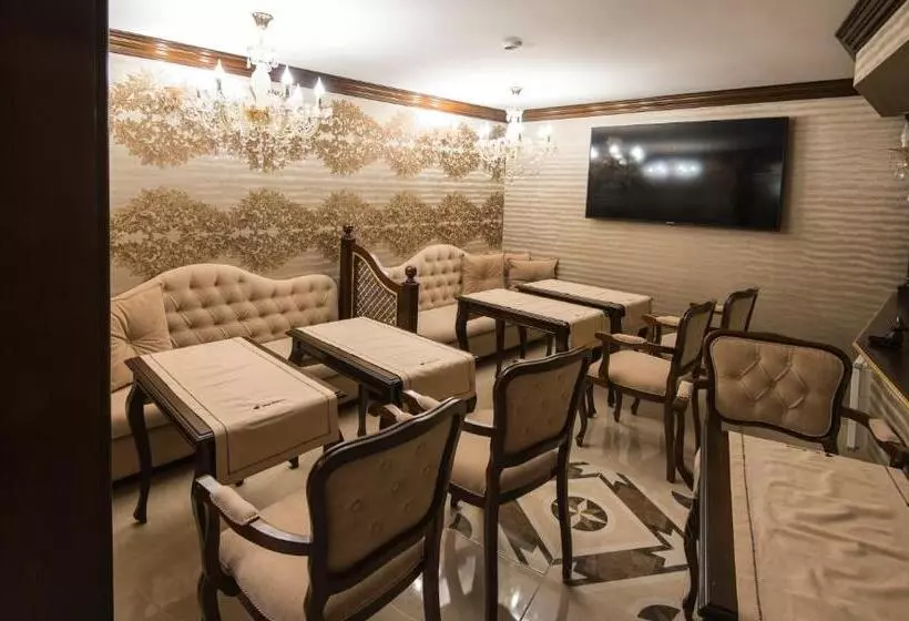Hotelli Diamond