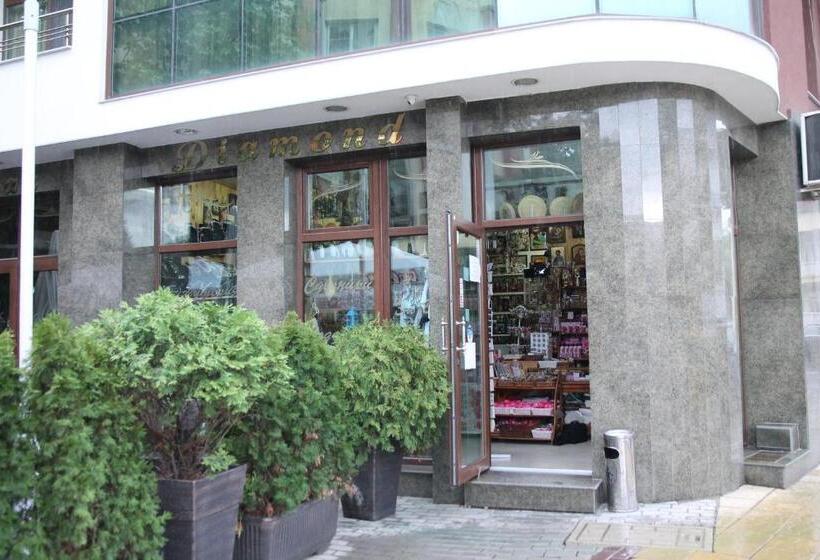 בית מלון כפרי Diamond