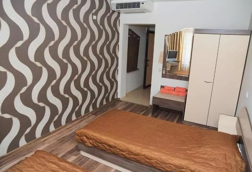 Hotel Eos