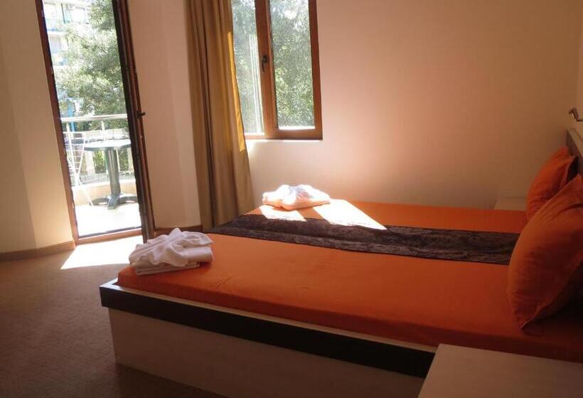 فندق Golden Lion