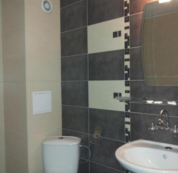 فندق Golden Lion