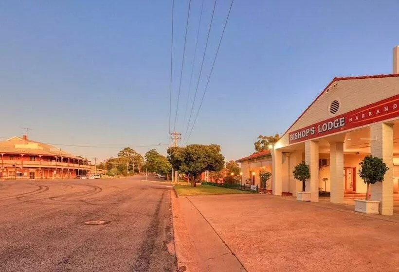 مُتل Bishops Lodge Narrandera