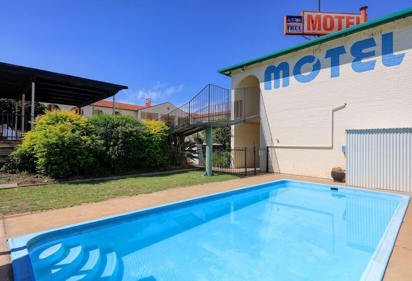 모텔 Bishops Lodge Narrandera