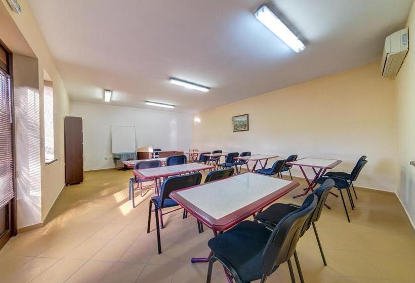 Rachev Hotel Residence