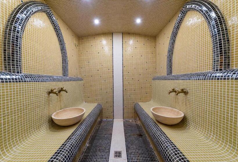 Rachev Hotel Residence