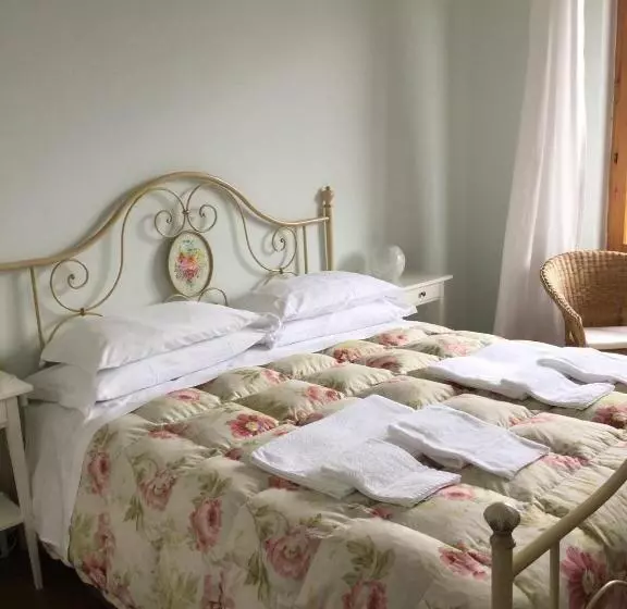 B&b Cherry En Rose