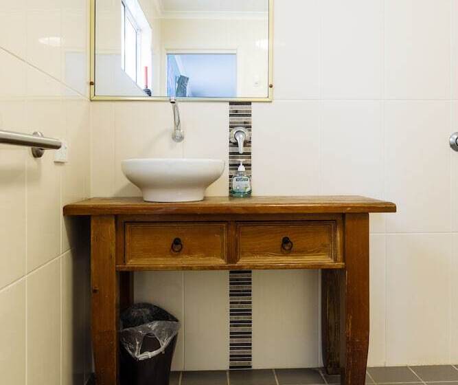 Bed and Breakfast Bulwarra Accommodation   Heritage Studio