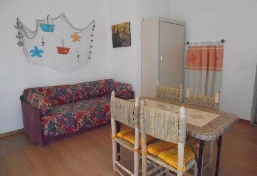 Aamiaismajoitus (B&B) La Dea Madre
