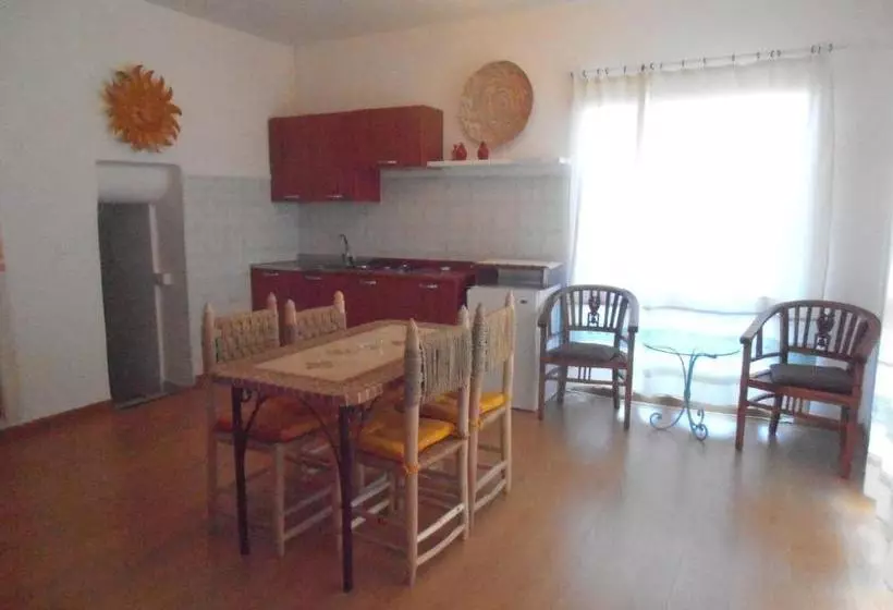 Aamiaismajoitus (B&B) La Dea Madre