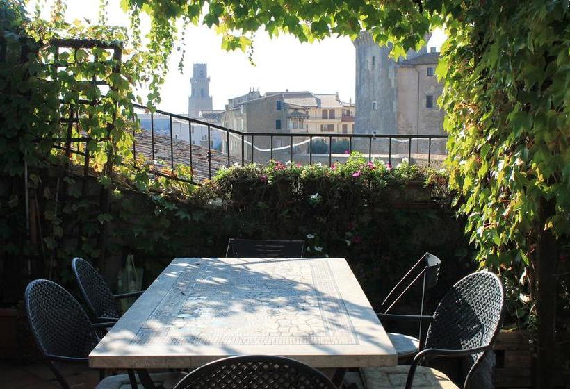 مبيت وإفطار Affittacamere La Magica Torre