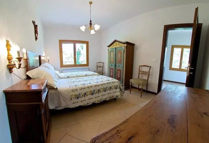 Aamiaismajoitus (B&B) Podere Riosto Cantina&agriturismo