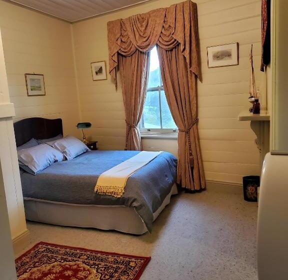 Bed and Breakfast Stay At Tilba