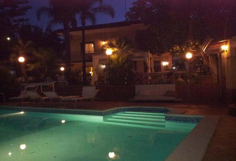 住宿加早餐  Villa Carmen On Etna