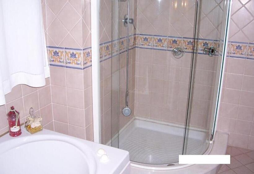 住宿加早餐  Villa Carmen On Etna