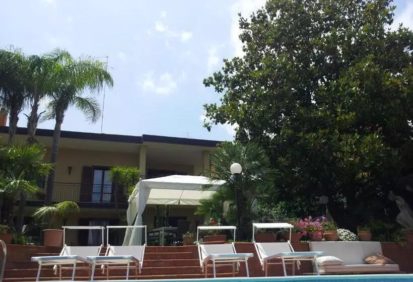 ベッドアンドブレックファースト Villa Carmen On Etna