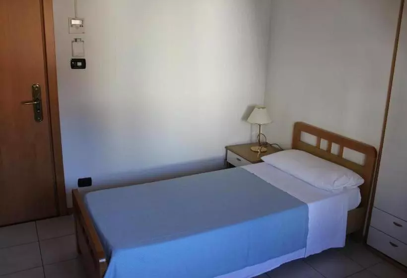 هتل Albergo Hofer