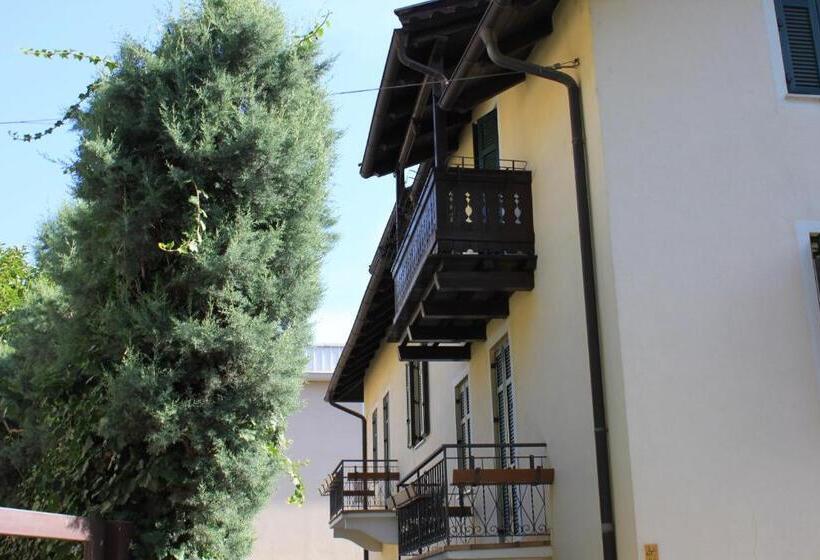 هتل Albergo Hofer