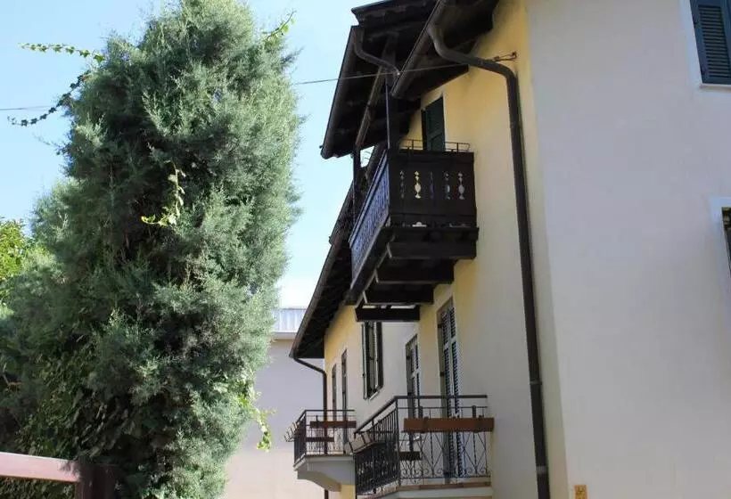 هتل Albergo Hofer