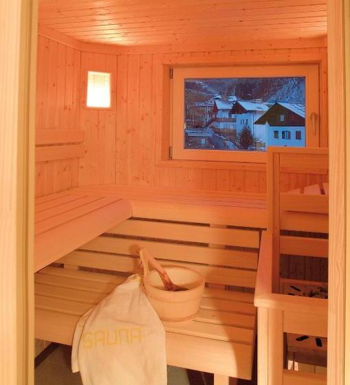 בית מלון כפרי Central