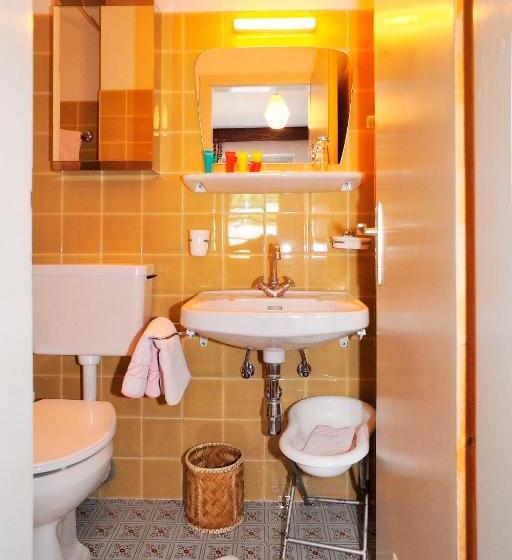 בית מלון כפרי Central