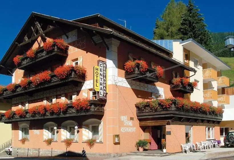 Hotelli Central