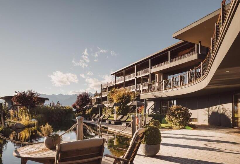 בית מלון כפרי Chalet Mirabell