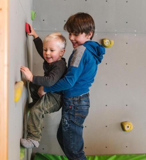 בית מלון כפרי Chalet Mirabell