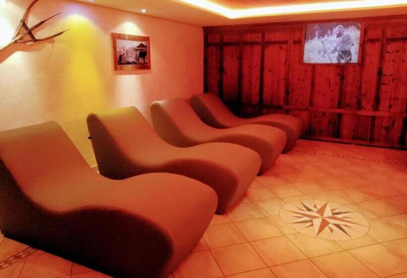 酒店 Kronplatzer Hof