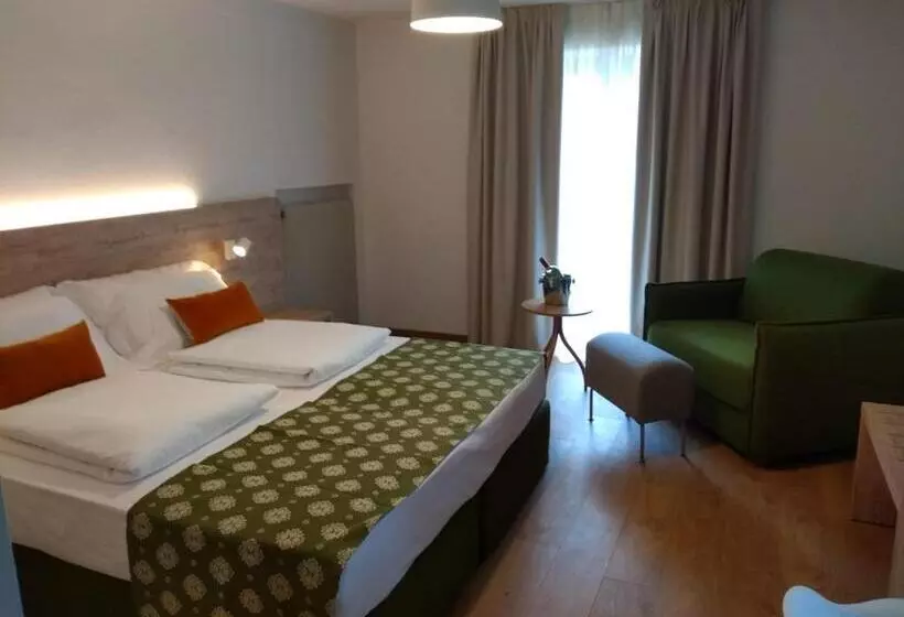 Hotelli Kronplatzer Hof