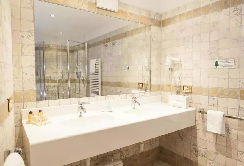Landhotel Tharerwirt