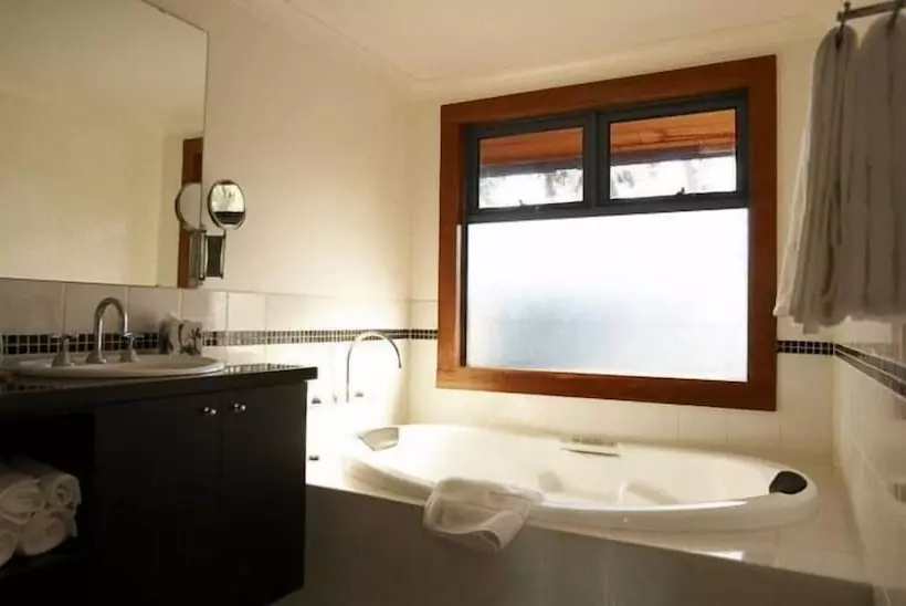 Lazy River Boutique Bed & Breakfast