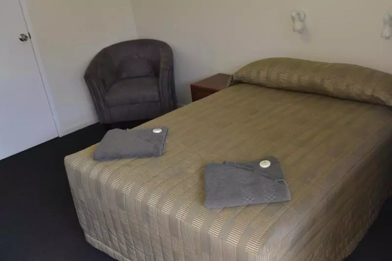 مُتل Charleville Waltzing Matilda Motor Inn