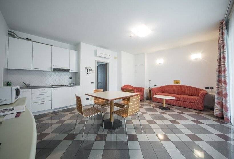 اقامتگاه Piazzi House