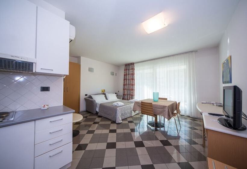 اقامتگاه Piazzi House