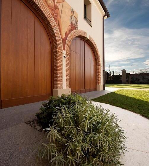 Villa Solaris Hotel & Residence