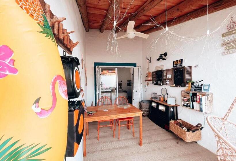 Bed and Breakfast Alentejo Zen Bnb, Cozy Suite, Patio, Private Pool And Entrance, Fire Pit