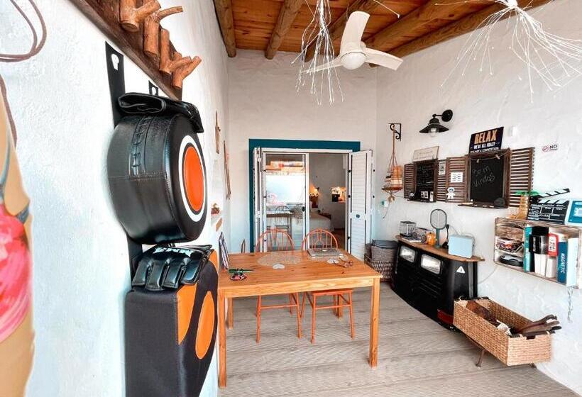 Bed and Breakfast Alentejo Zen Bnb, Cozy Suite, Patio, Private Pool And Entrance, Fire Pit