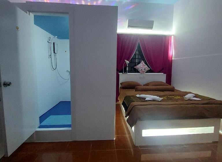 בית מלון כפרי Villa Tropica