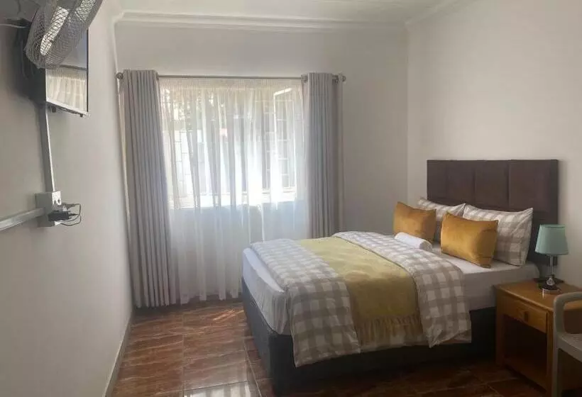 Majatalo Creekside Guest House Middelburg