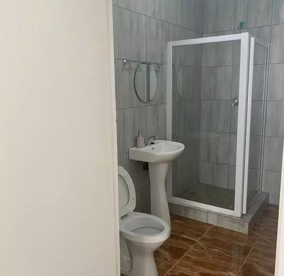 Majatalo Creekside Guest House Middelburg