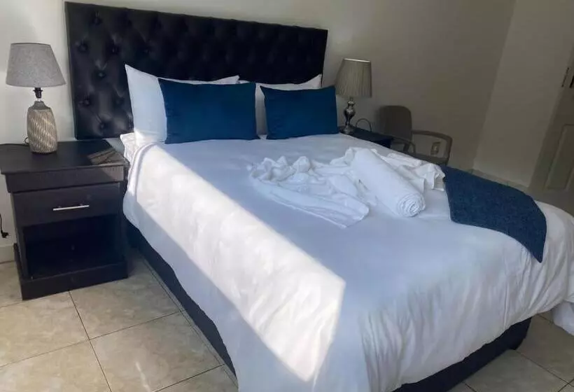 Majatalo Creekside Guest House Middelburg