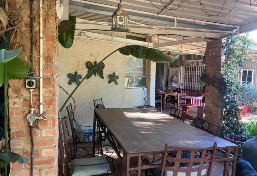 بنسيون Paljas En Kandas Guest House