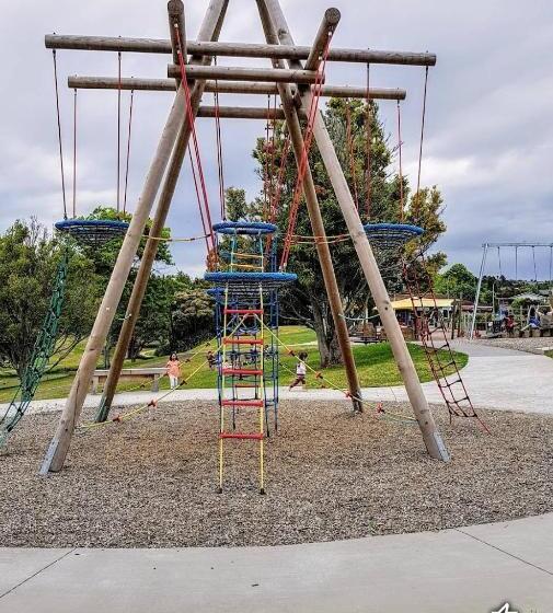 Pensión Paris Studio