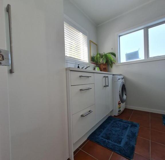 Pensión Paris Studio