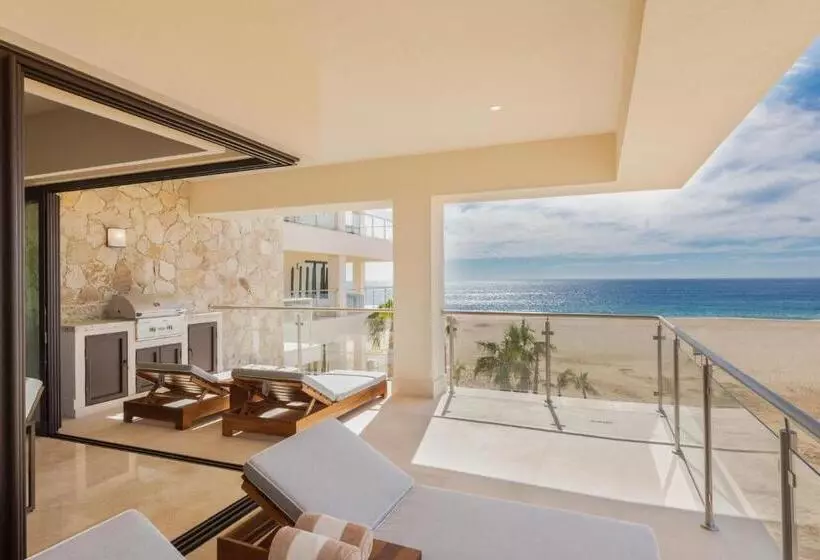 Beachfront 2 Bdrm Condo In Exclusive Diamante Golf