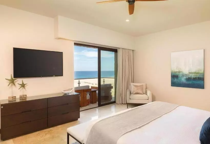 Beachfront 2 Bdrm Condo In Exclusive Diamante Golf