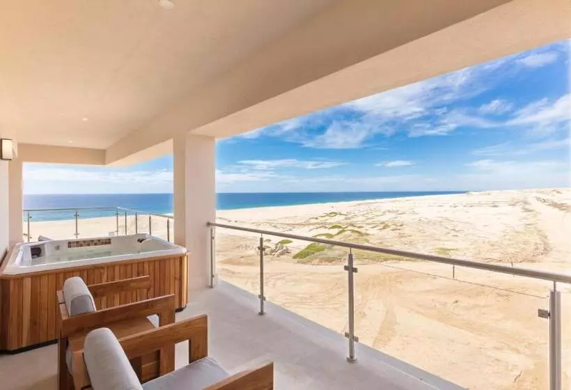 Beachfront 2 Bdrm Condo In Exclusive Diamante Golf