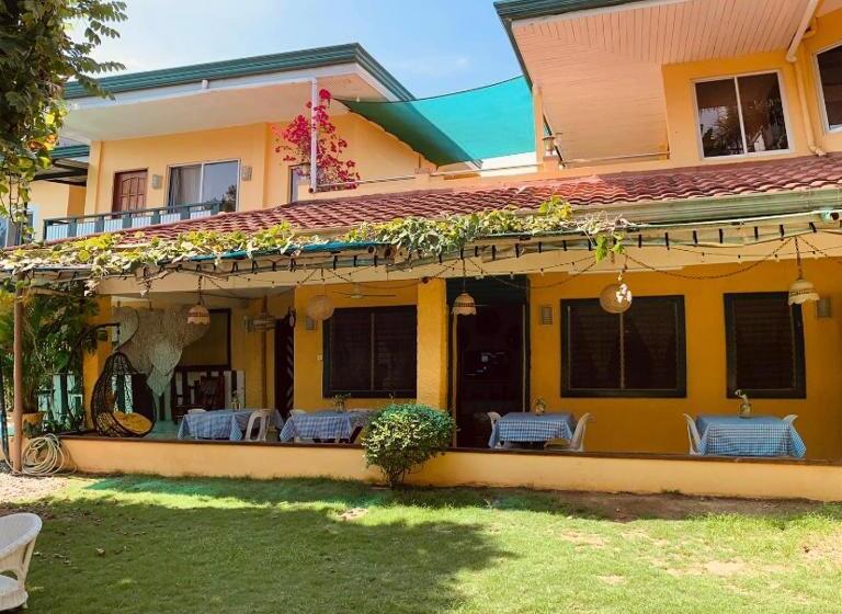 Bed and Breakfast Abihon Hoferhaus Mactan Guesthouse